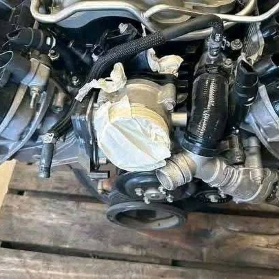 2011-2014 Ford Mustang GT Coyote 5.0L Engine - Image 5