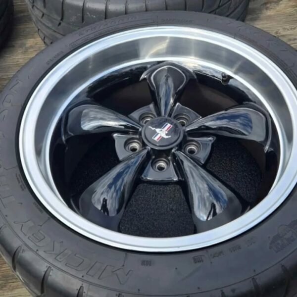 2005-2009 Ford Mustang 18" American Racing Wheels & Tires