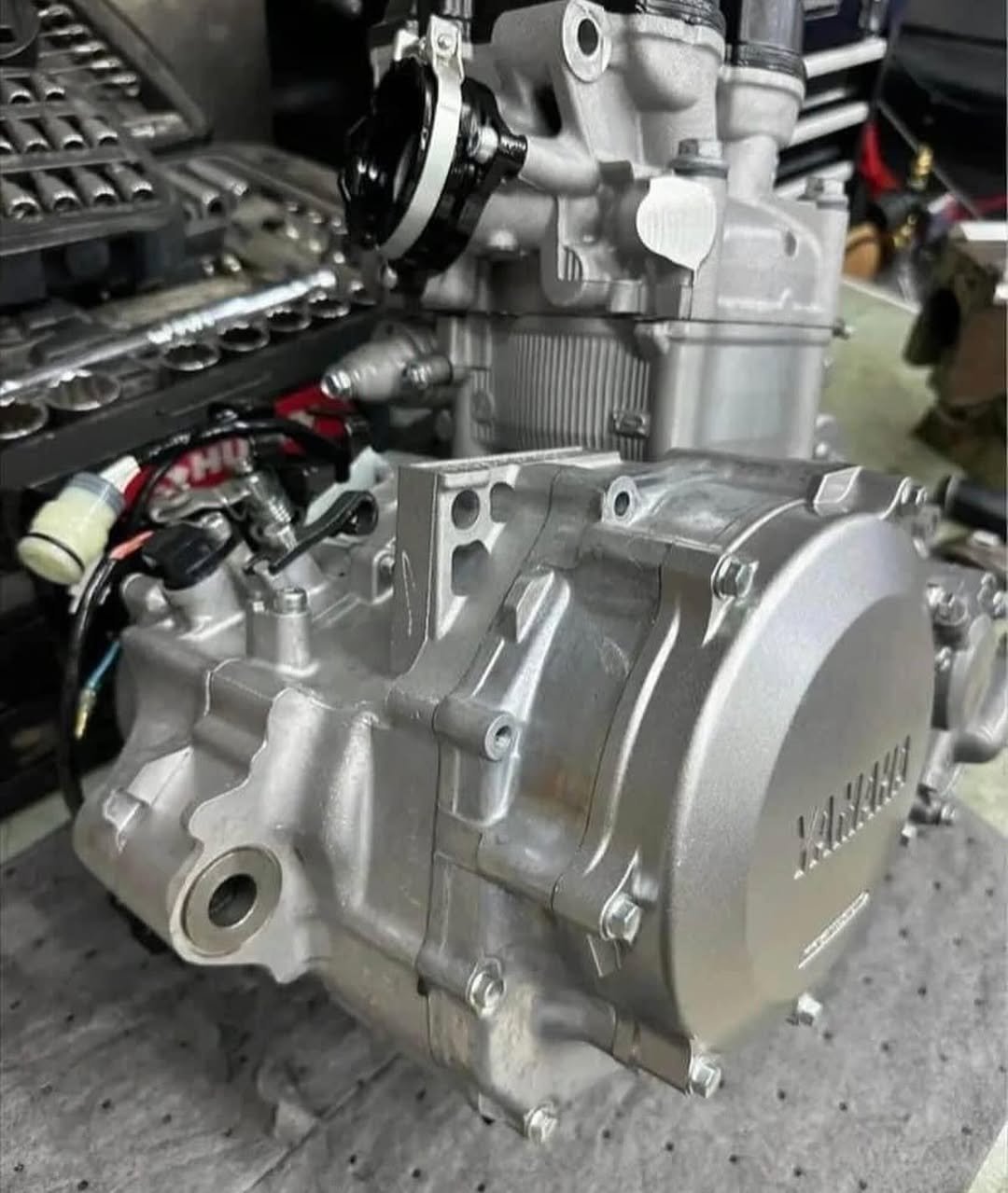Yamaha YFZ450R Engine - 2023 Model, Like New Condition - Image 5