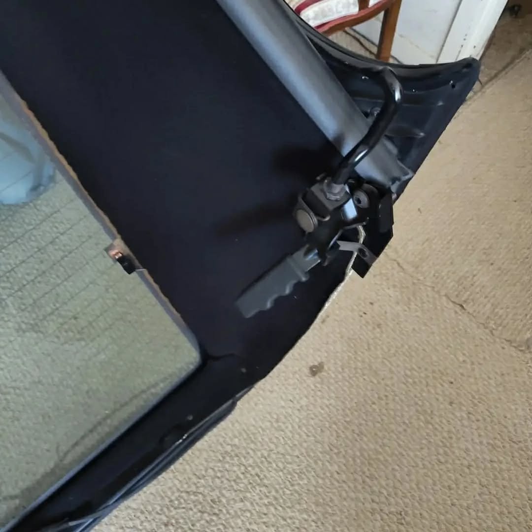 1995 Ford Mustang Cobra OEM Removable Hardtop - Image 9