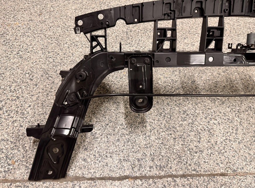 2018-2023 Ford Mustang GT Upper Radiator Support OEM - Image 2