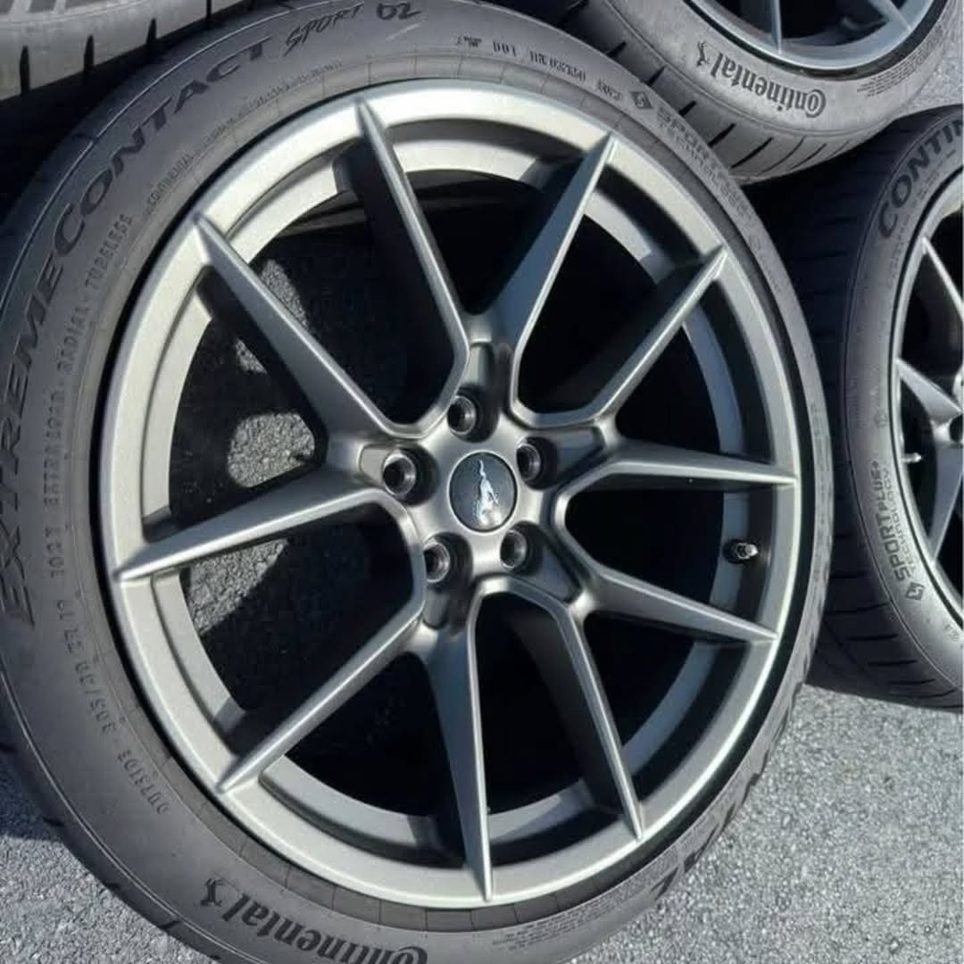 Ford Mustang Dark Horse Handling Pack Wheels with Tires - Image 2