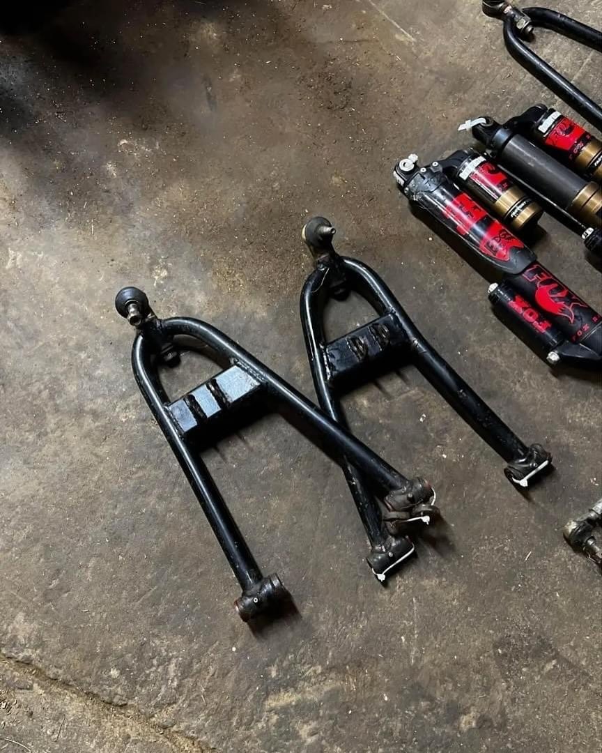 GT Thunder A-Arms Kit with Bracket, Tie Rods, and Fox Floats for Yamaha YFZ450X - Image 7