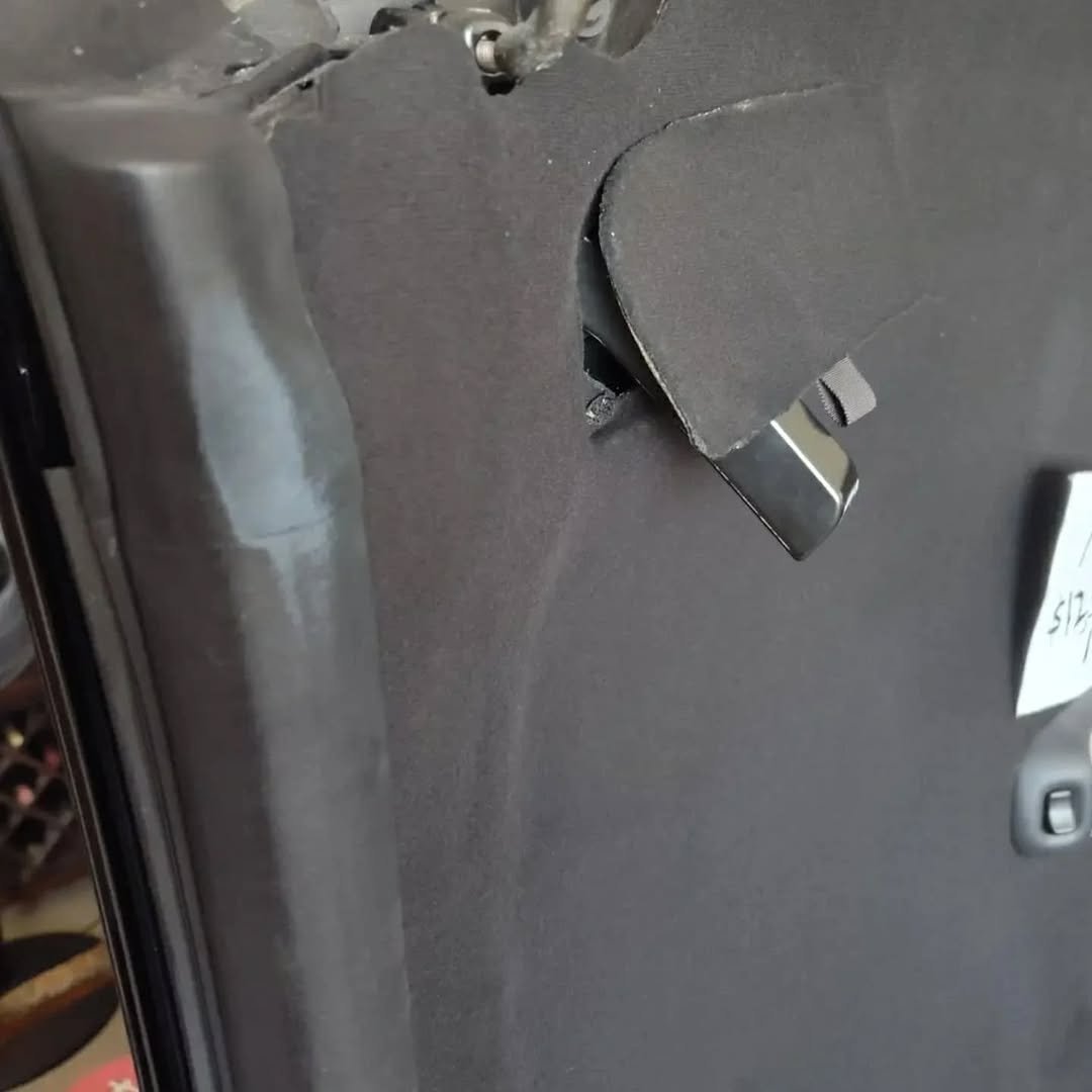 1995 Ford Mustang Cobra OEM Removable Hardtop - Image 2