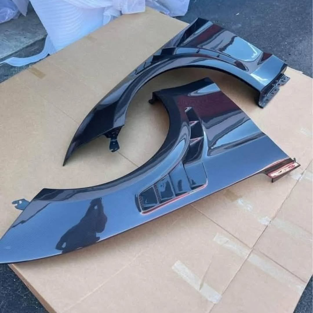 Ford Mustang Full Carbon Fiber Fenders (2016+) - Image 10