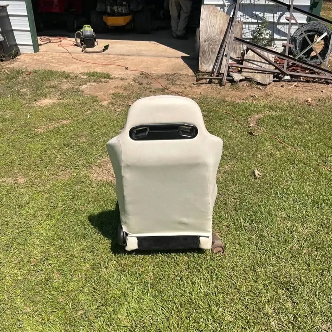 Ford Mustang Racing Seats Pair - Image 3