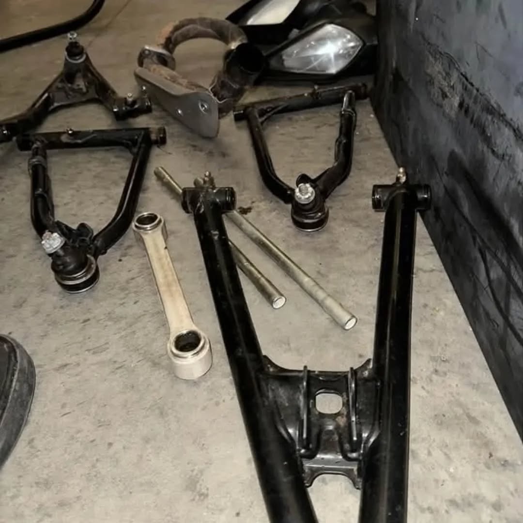 Used 2023 Yamaha Raptor 700 Stock Parts Bundle - Image 3