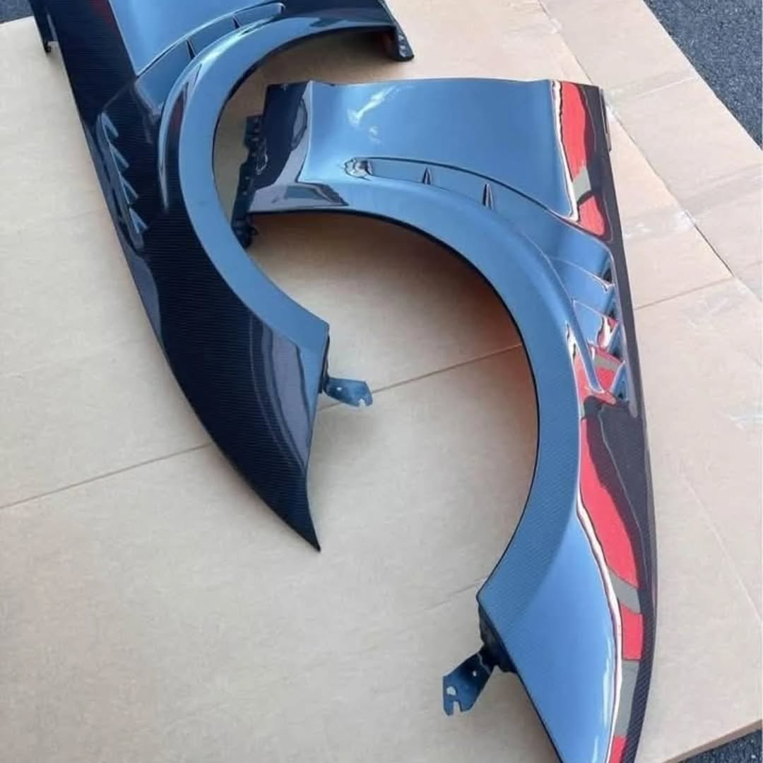 Ford Mustang Full Carbon Fiber Fenders (2016+) - Image 7