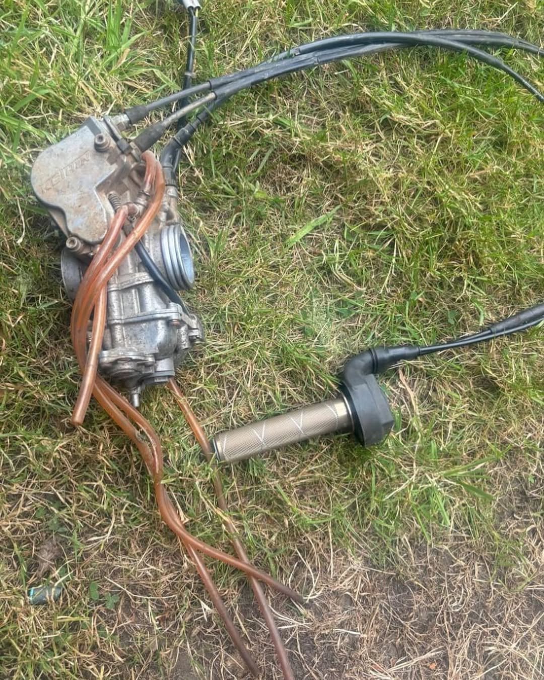 2009 Yamaha Raptor 250 Carburetor and Throttle Cables with New Metal Tube - Image 3