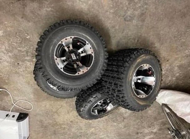 Yamaha Raptor 700R Alloy Wheels and Tires Set - Image 3