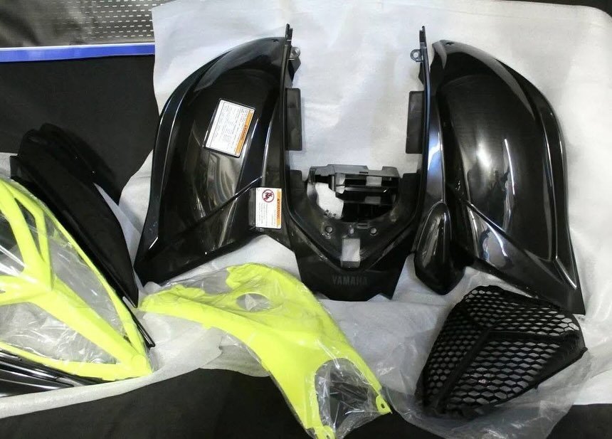 Genuine Yamaha Raptor 700 Fenders Set (2006-2023) - Black/Green