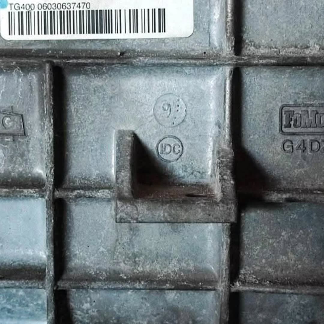 2005-2009 Ford Mustang V8 Tremec 3650 Transmission - Image 4