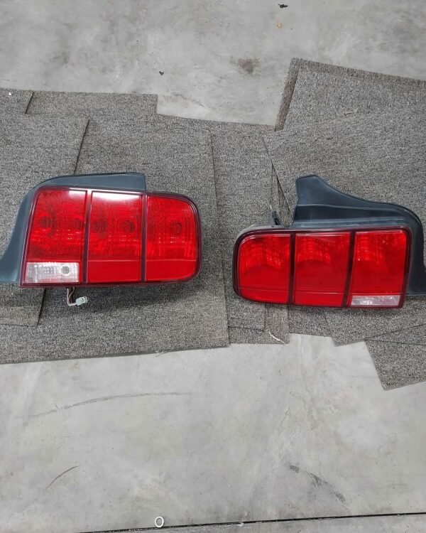 2005-2009 Ford Mustang Tail Lights - Good Condition