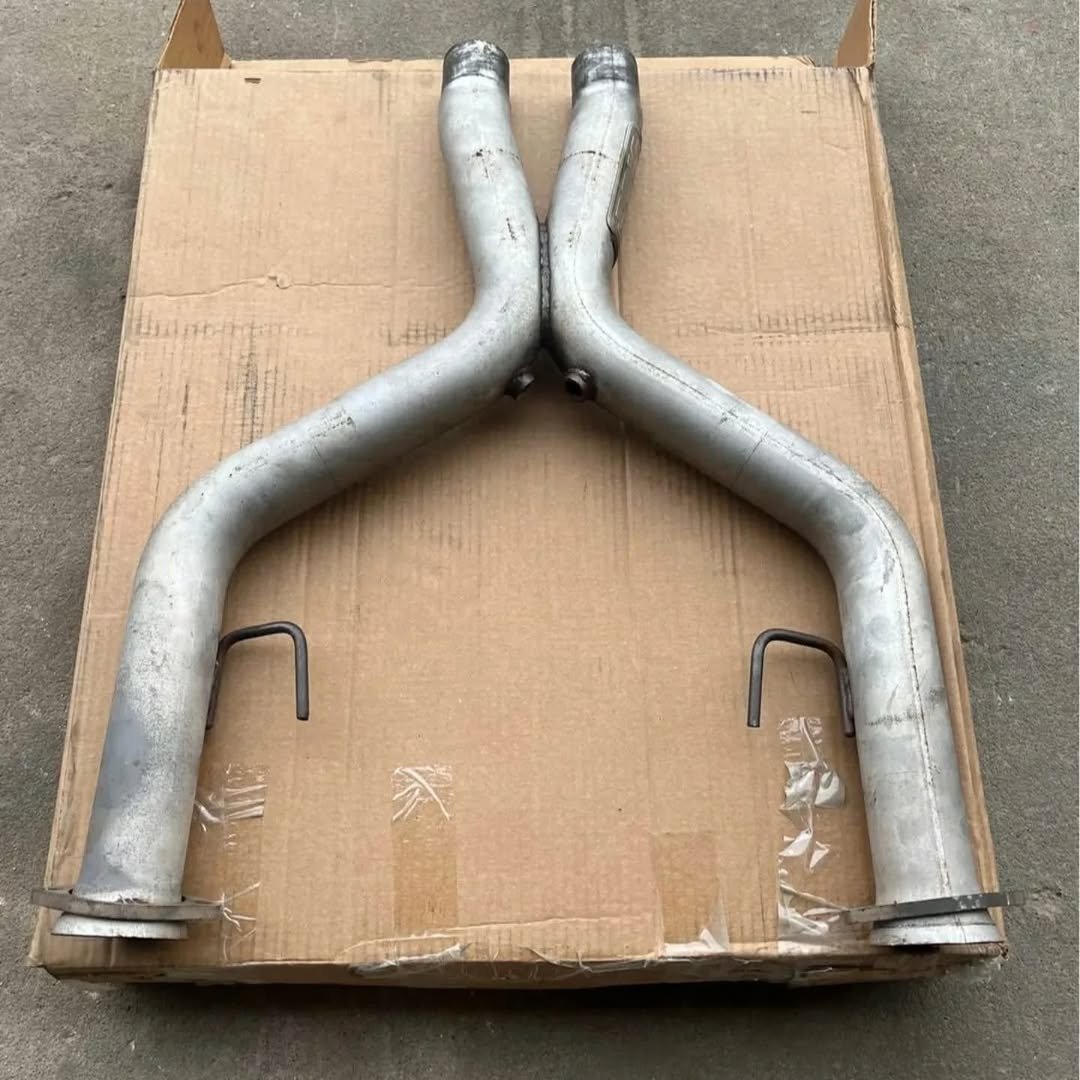 Used Off-Road X-Pipe for 2005-2009 Ford Mustang 4.6L - Image 2