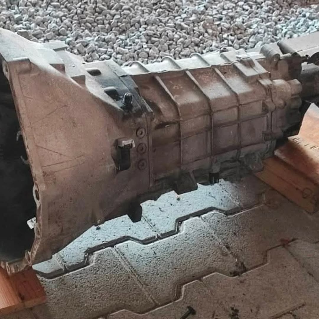 2005-2009 Ford Mustang V8 Tremec 3650 Transmission - Image 7