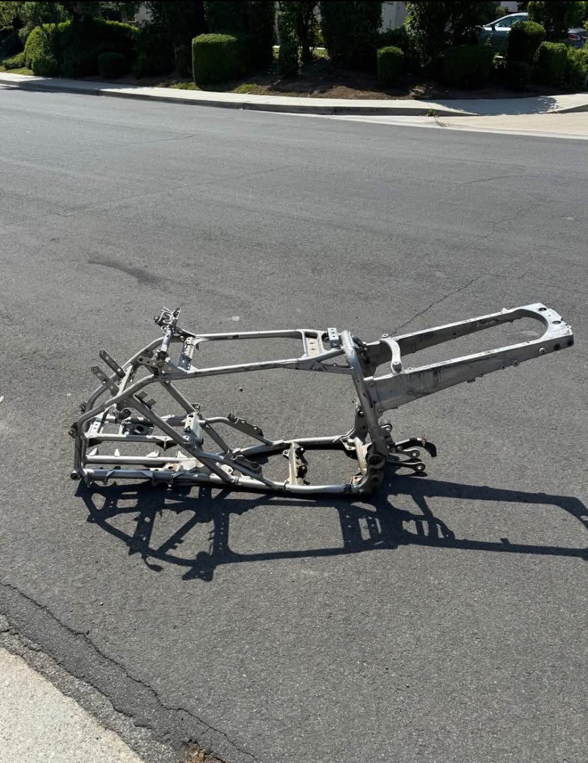 Yamaha YFZ 450 Frame (2004-2008 Models) - Image 6