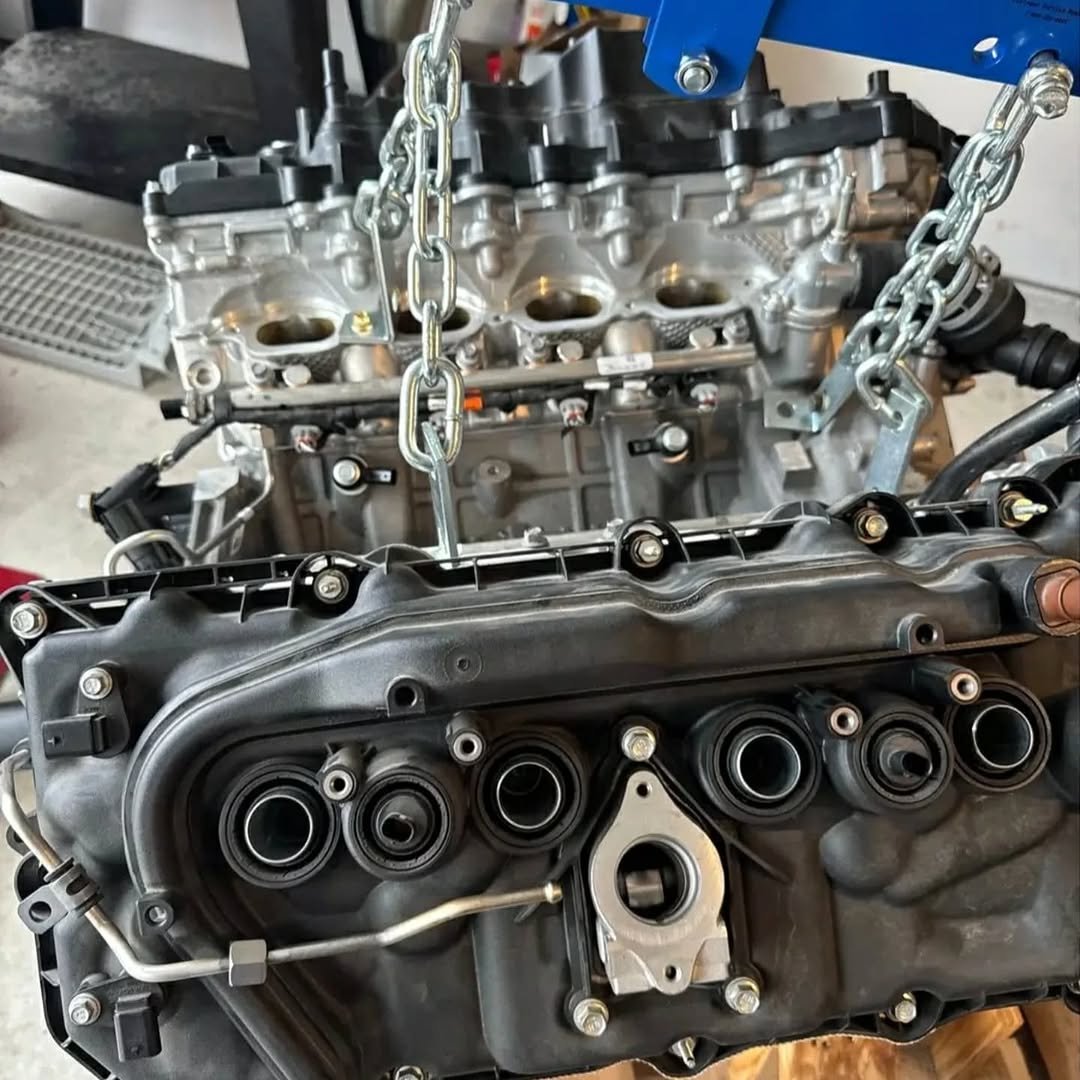 2024 Ford Mustang 5.0 Coyote Engine - Low Miles - Image 3