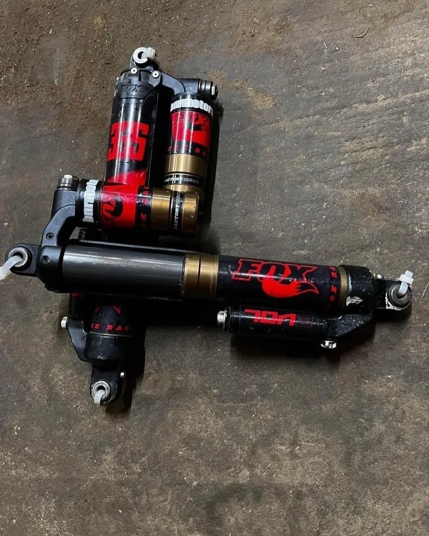 GT Thunder A-Arms Kit with Bracket, Tie Rods, and Fox Floats for Yamaha YFZ450X