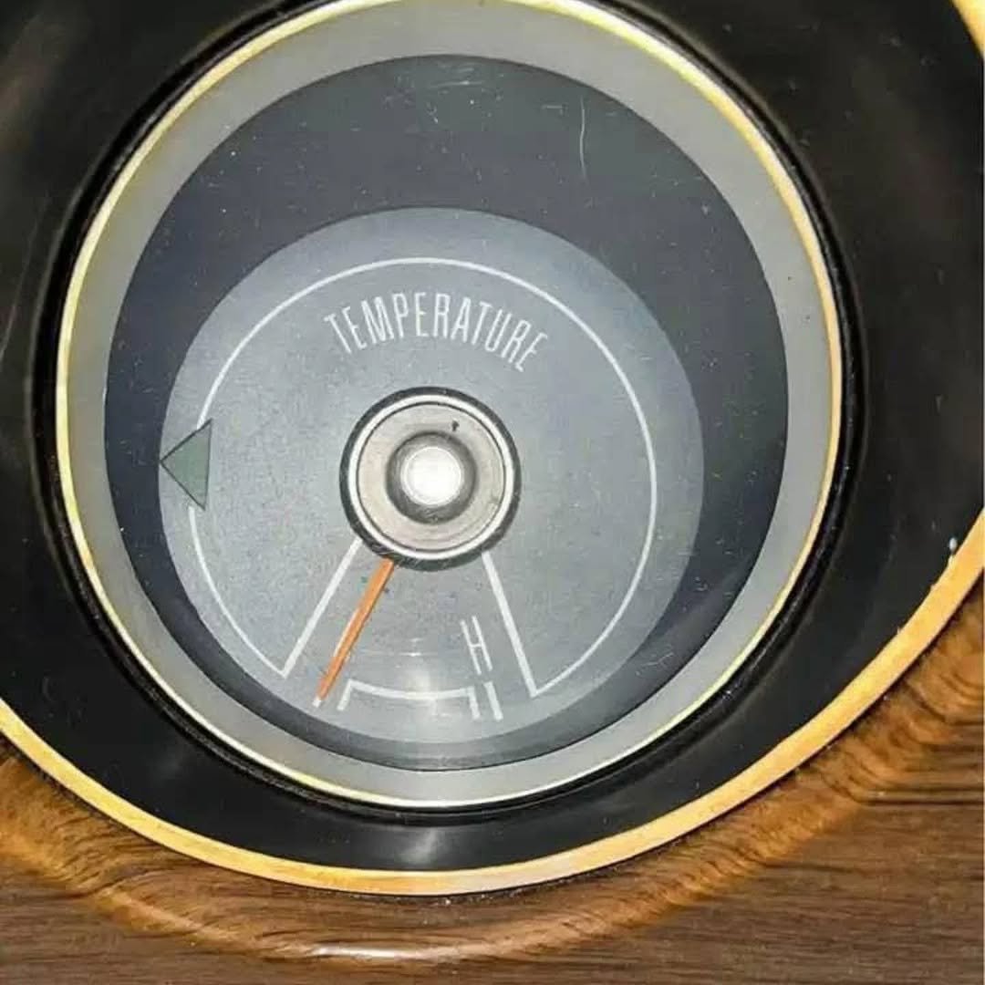 Ford Mustang Used Deluxe Wood Grain Tach Dash Gauge Cluster - Image 2