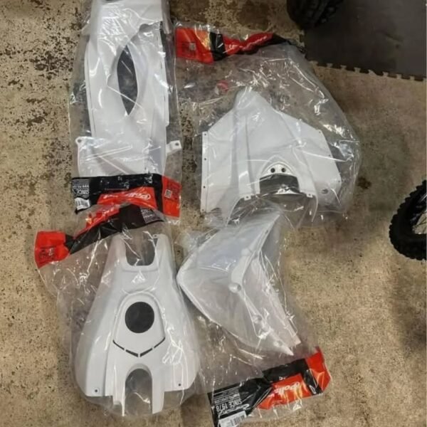 Yamaha YFZ 450 Brand New Plastics