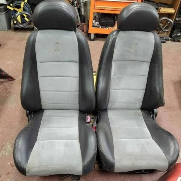 2004 Ford Mustang Cobra Coupe Seats Set