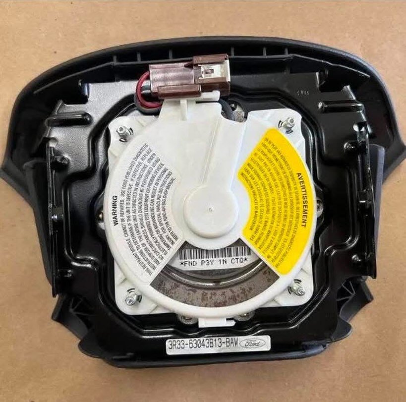 1999-2004 Ford Mustang Charcoal Airbags and Module Set - Image 3