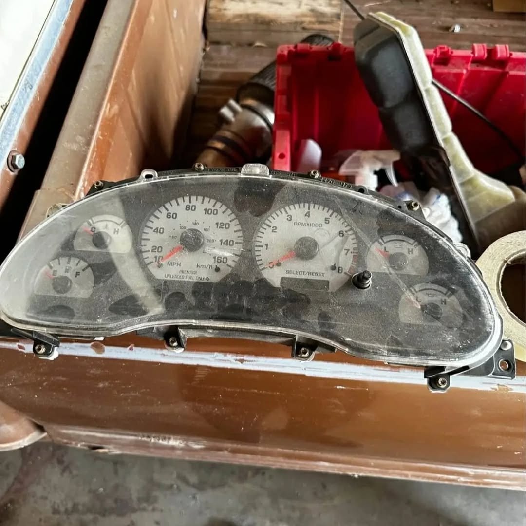 Ford Mustang Engine Parts Bundle - Heads, Manifold & More - Image 4