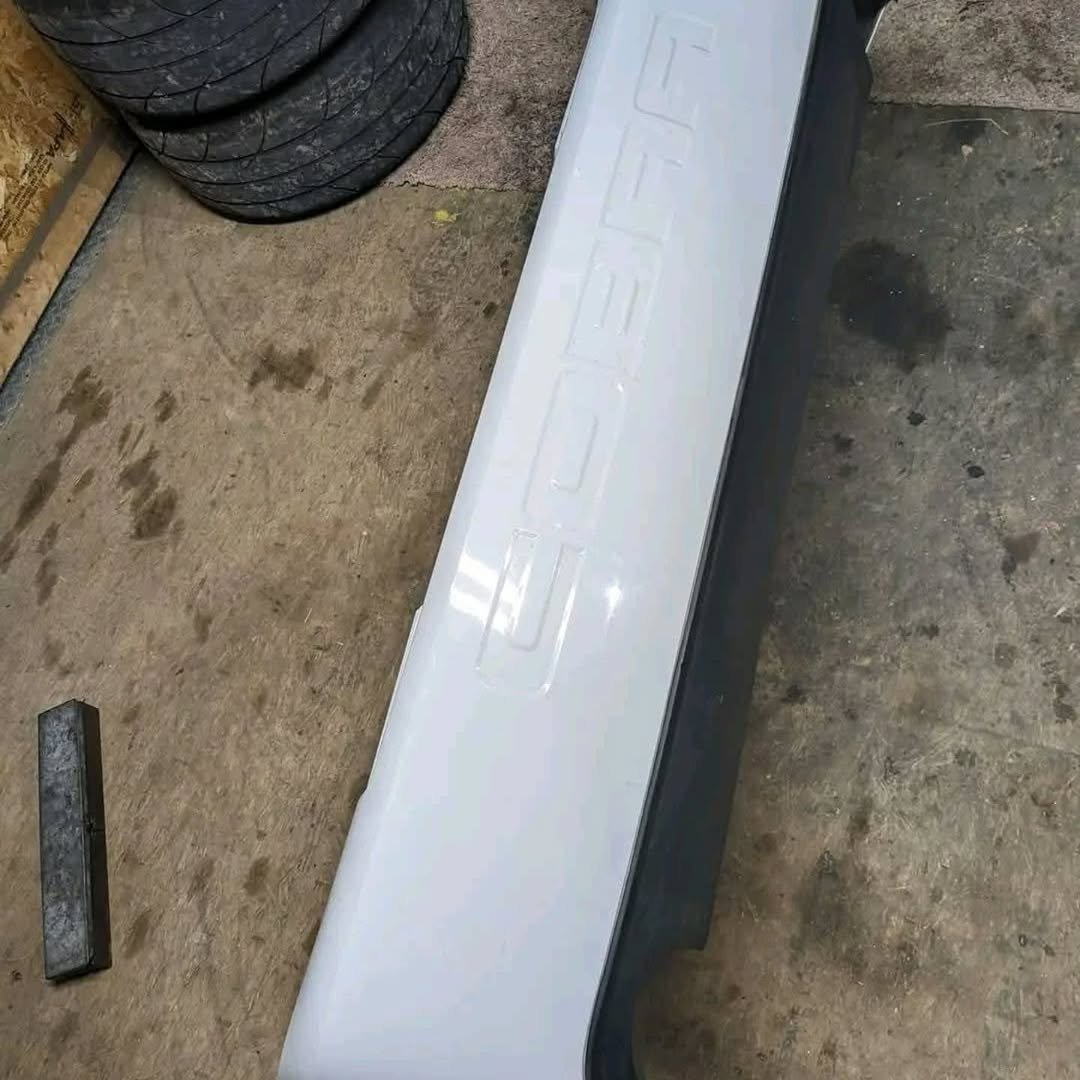 2003-2004 Ford Mustang Cobra Rear Bumper - Image 3