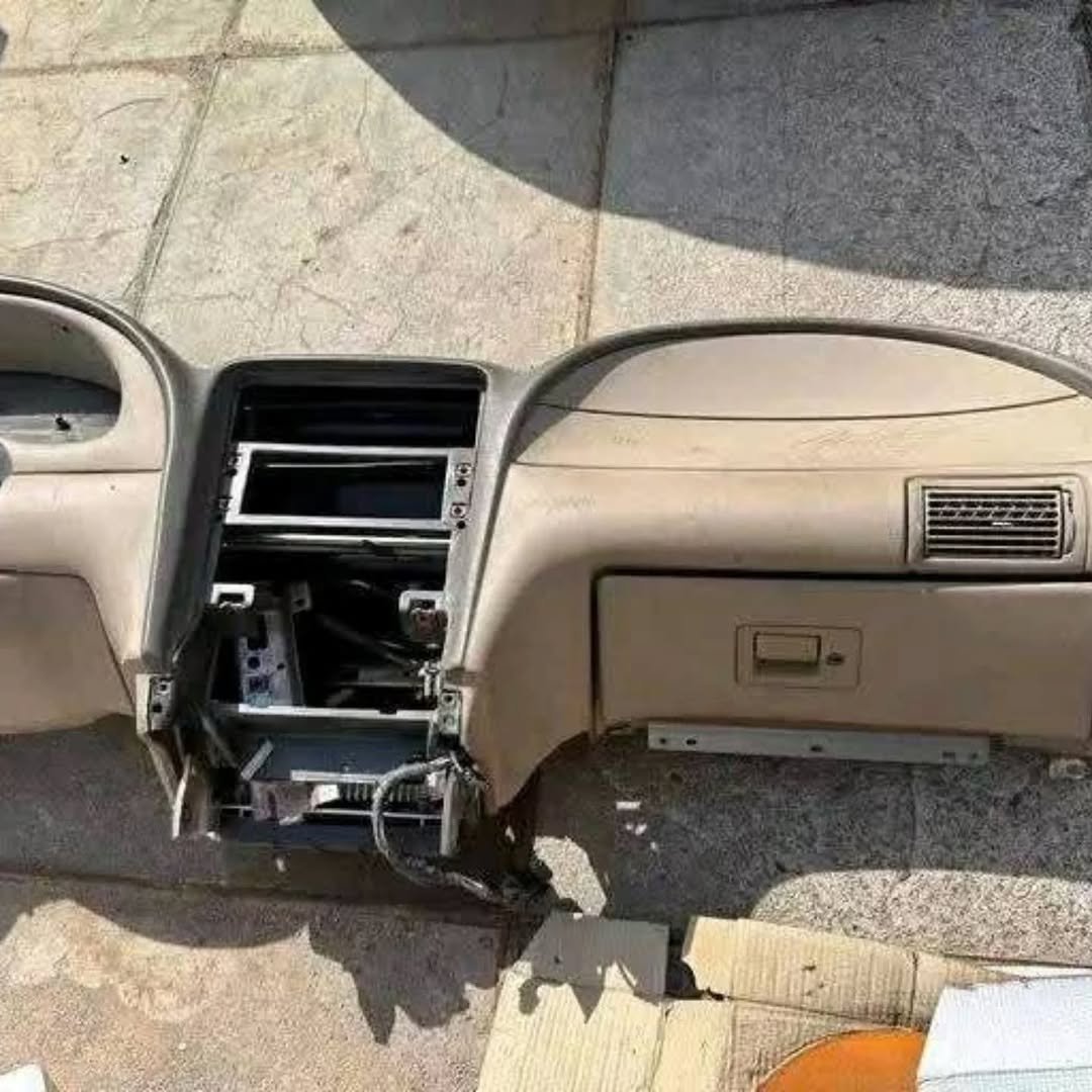 1999-2004 Ford Mustang Complete Front Dash Set - Image 2