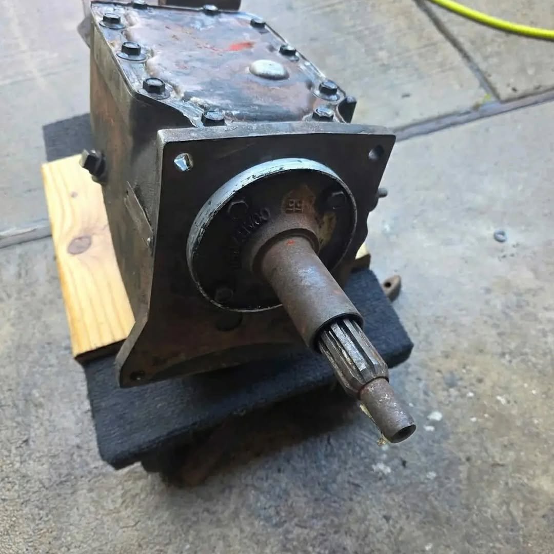 Ford Mustang Early Model 4-Speed Toploader Transmission - Image 2