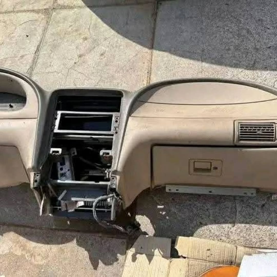 1999-2004 Ford Mustang Complete Front Dash Set