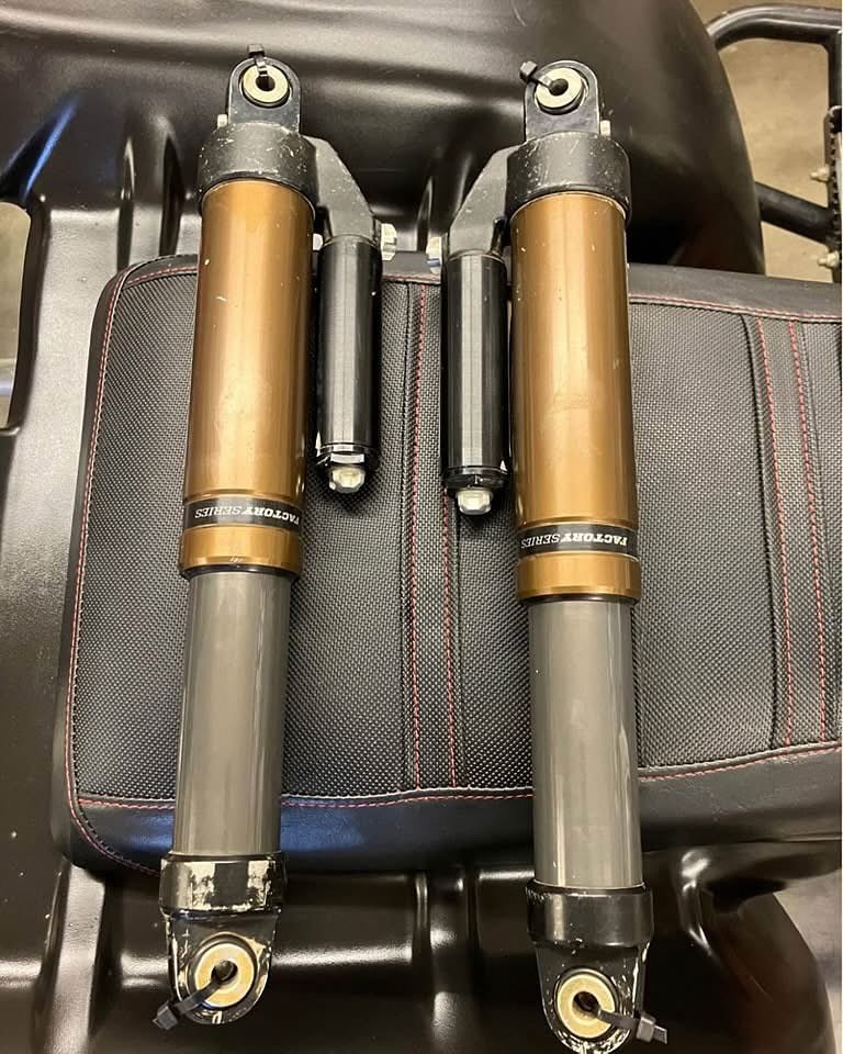 Standard Travel Fox Floats Shocks for Yamaha Raptor 700 - 15.75" Set - Image 3