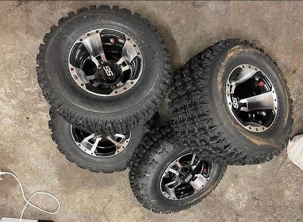 Yamaha Raptor 700R Alloy Wheels and Tires Set