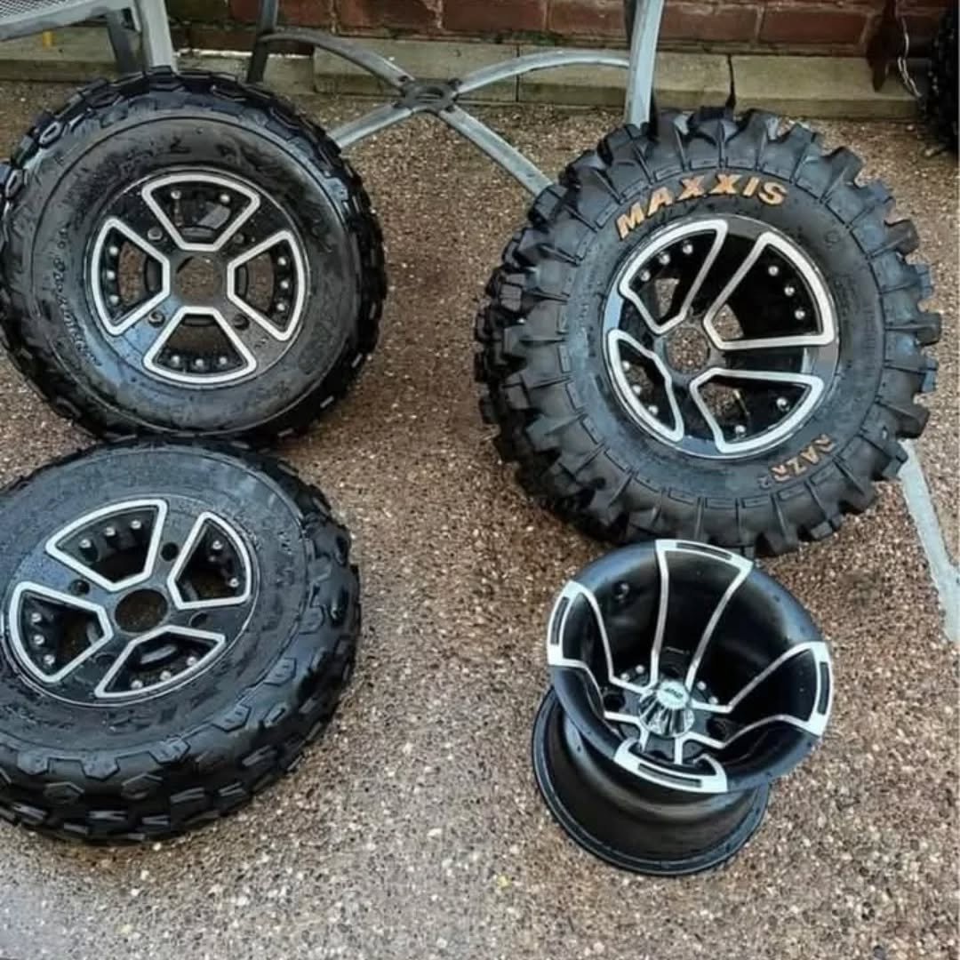 Yamaha Raptor Alloy Wheels with Off-Road Tires - Image 4