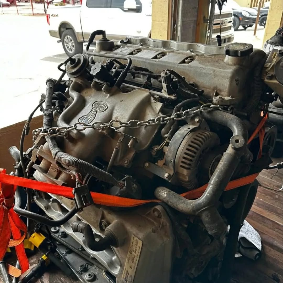 Ford Mustang Engine Parts Bundle - Heads, Manifold & More - Image 2