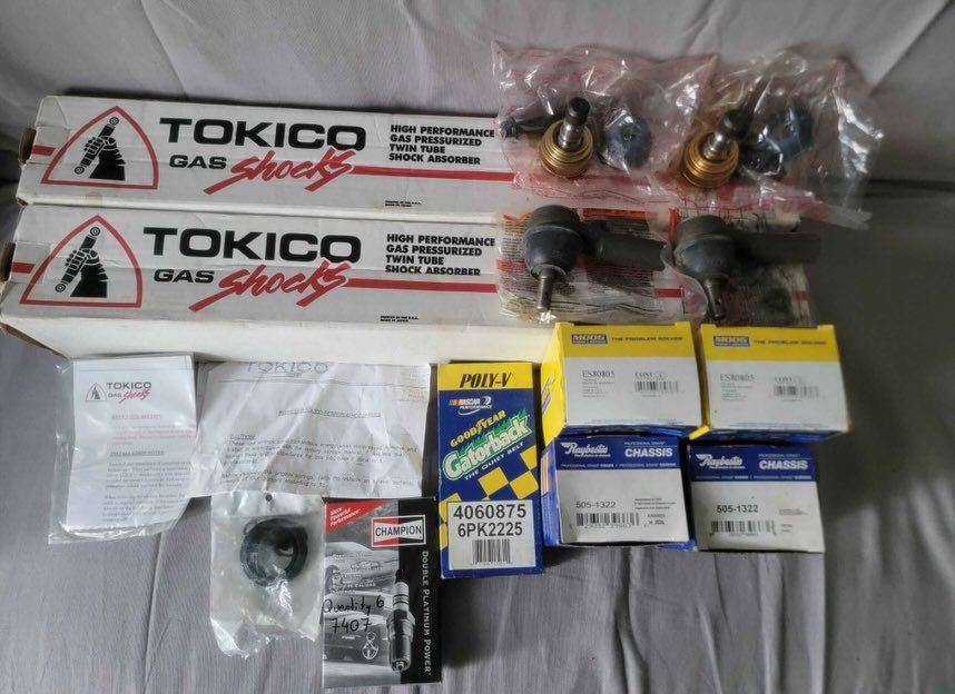 2005-2010 Ford Mustang Lowering Suspension Kit